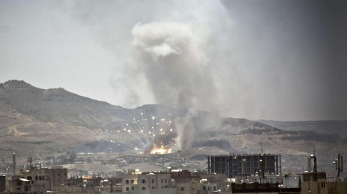 Yémen : les bombardements se poursuivent malgré la trêve humanitaire - ảnh 1